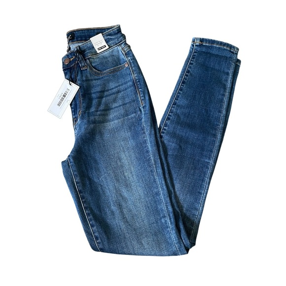 Just Blue | High-Waisted Skinny Fit Jeans | NWT - Picture 1 of 5